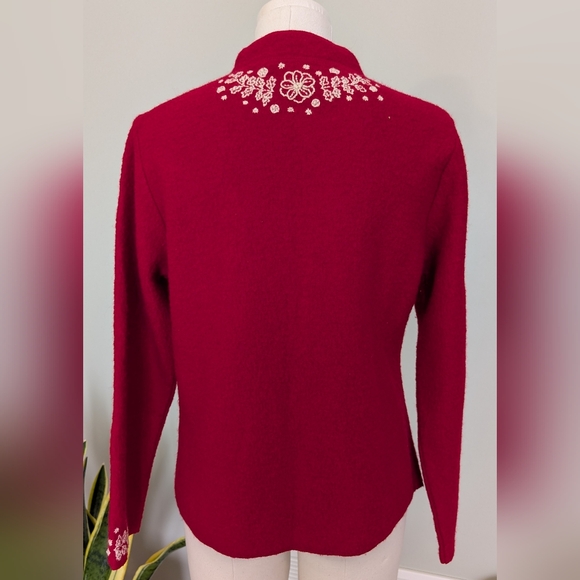 Vintage Appleseed's Women's Red Cardigan 100% Wool Embroidered Feminine Size M - Picture 3 of 14